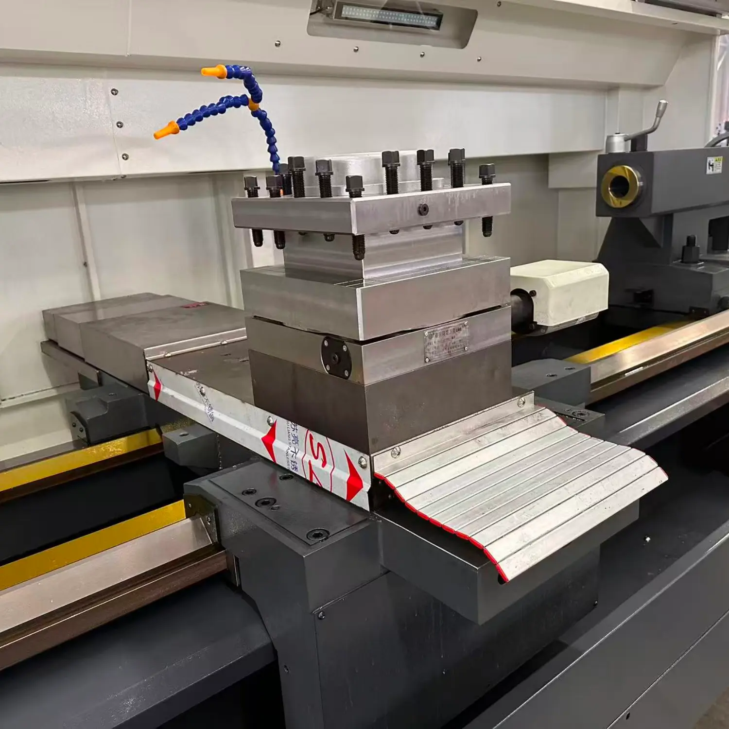 CK6163 High-Rigidity CNC Lathe Machine | Φ630mm Swing & Hydraulic Tailstock Turning Center - Image 13