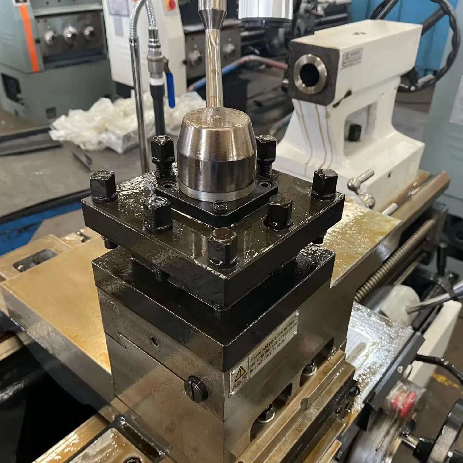 CS6266C Heavy-Duty Manual Lathe | Ø105mm Oversized Spindle Bore | 7.5kW High-Torque Industrial Conventional Lathe