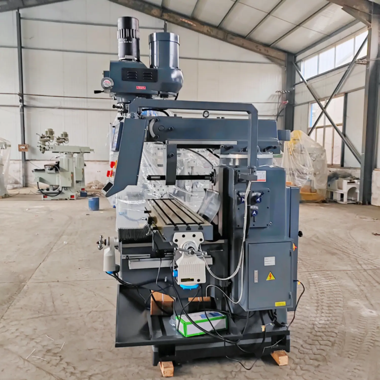 NO.5 High-Precision Turret Milling Machine | 1370x305mm Enlarged Workbench | Heavy-Duty NT40 Spindle | 3PH Industrial Miller