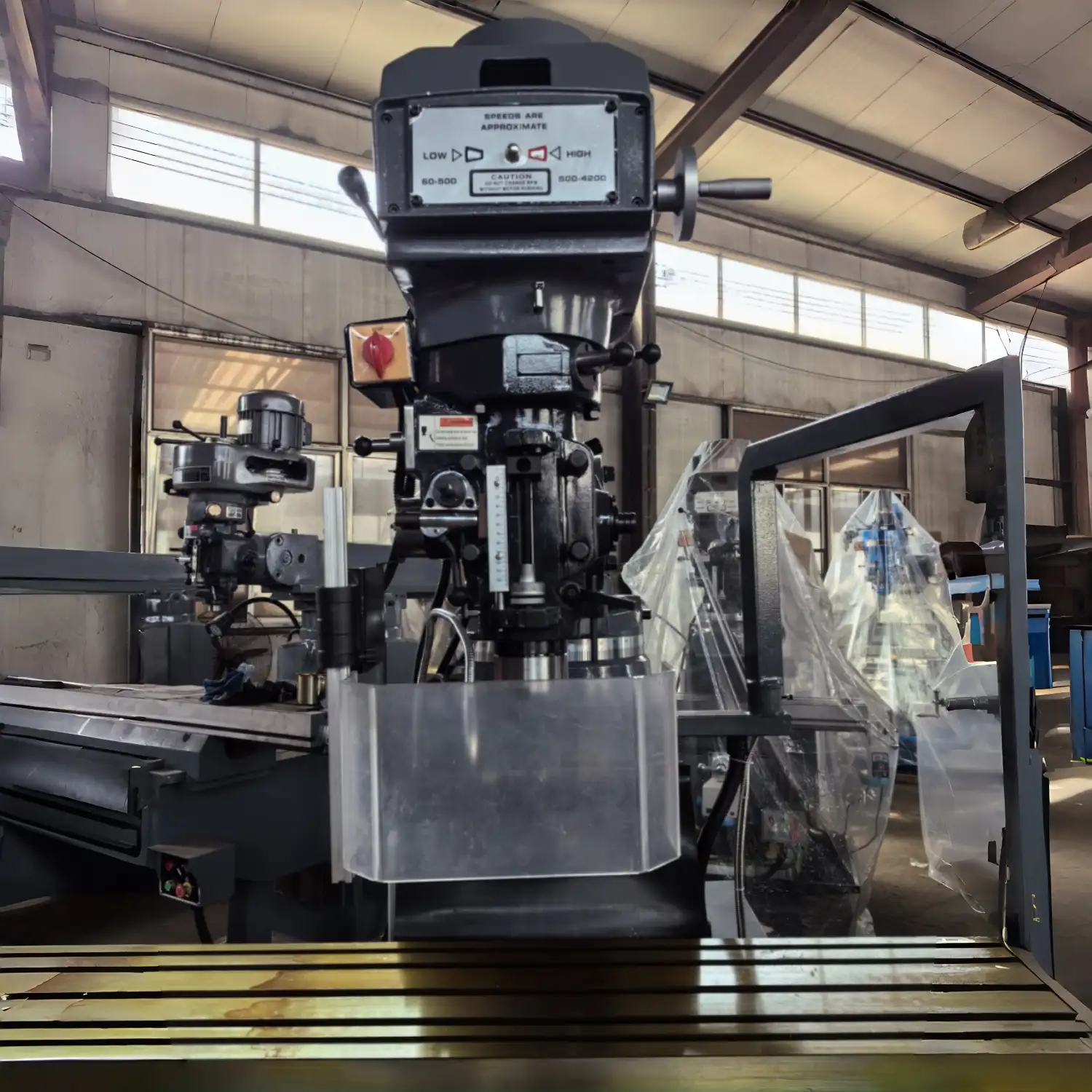NO.5 High-Precision Turret Milling Machine | 1370x305mm Enlarged Workbench | Heavy-Duty NT40 Spindle | 3PH Industrial Miller